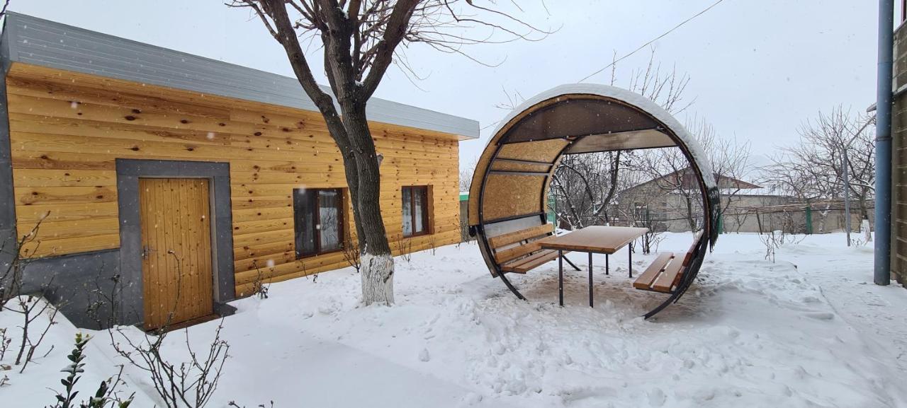 Hayi Tun Guest House Goris Extérieur photo