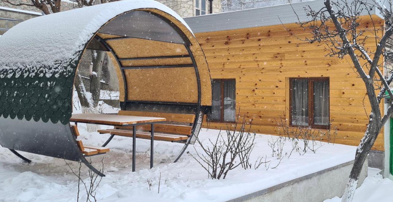 Hayi Tun Guest House Goris Extérieur photo